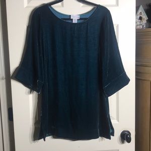 Soft Surroundings emerald green velour tunic top.